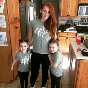 Meet your Posher, Kayla